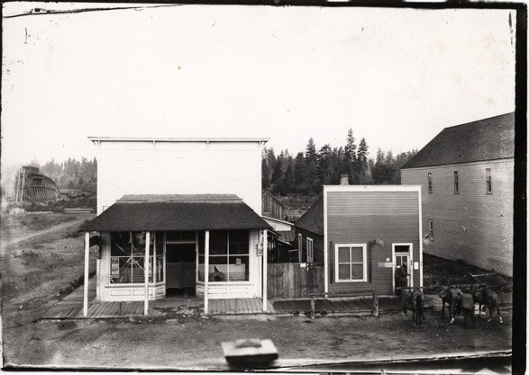 post,office,cleelum,1892