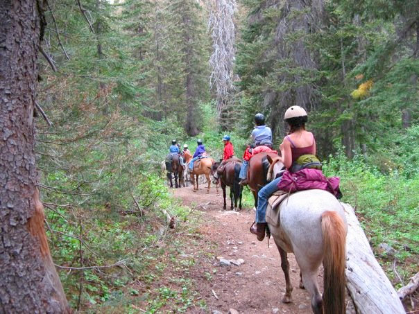high,country,outfitters,&,camp,wahoo,cle,elum